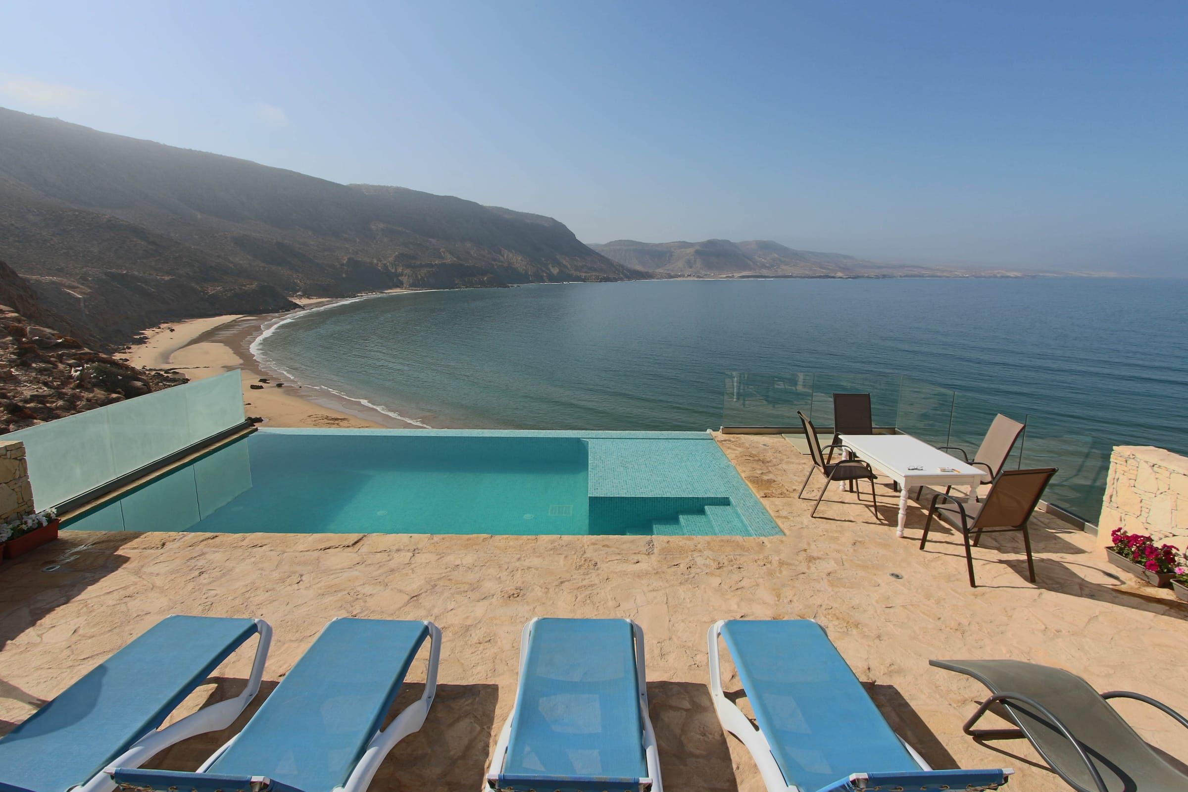 Wind House infinity pool above the bay of Imsouane